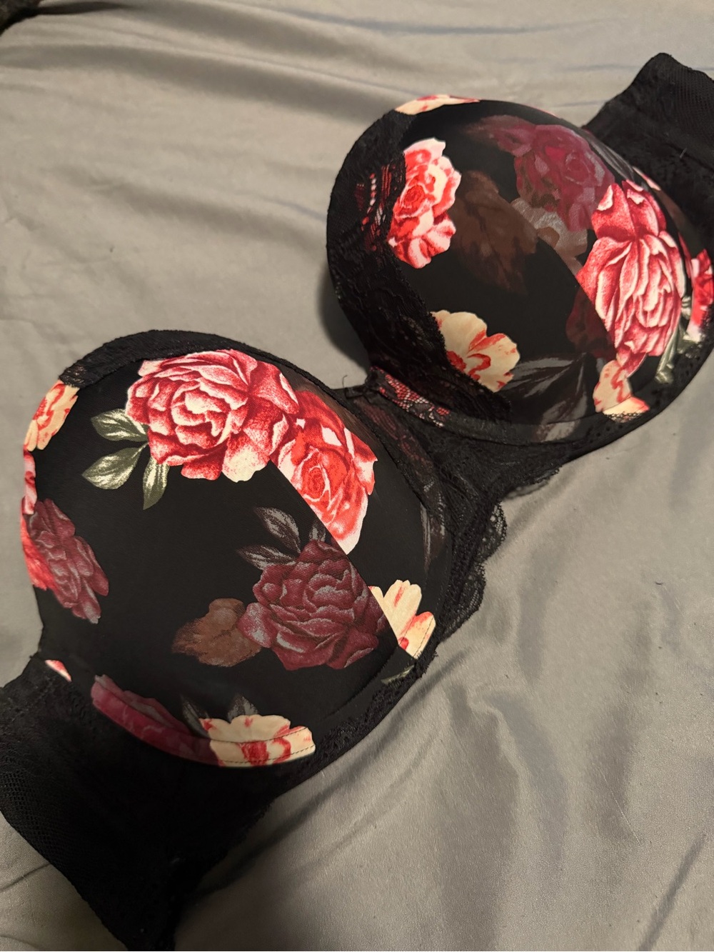 Torrid Curve Strapless Floral Lace Underwire Bralette Bra - Black & Rose 44B
